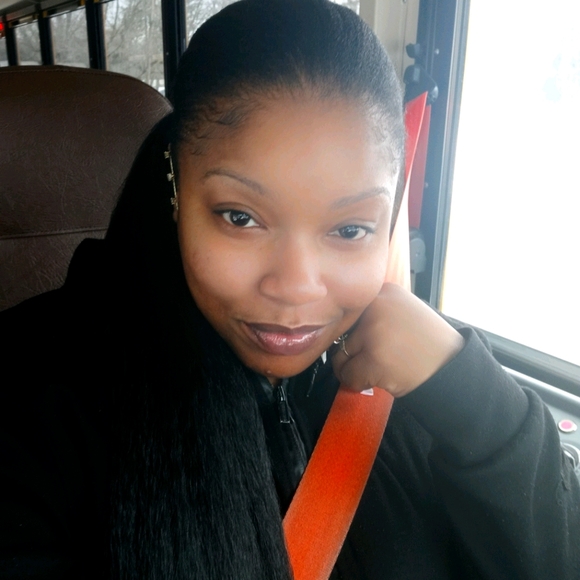 Meet your Posher, Posh - Picture 1 of 1